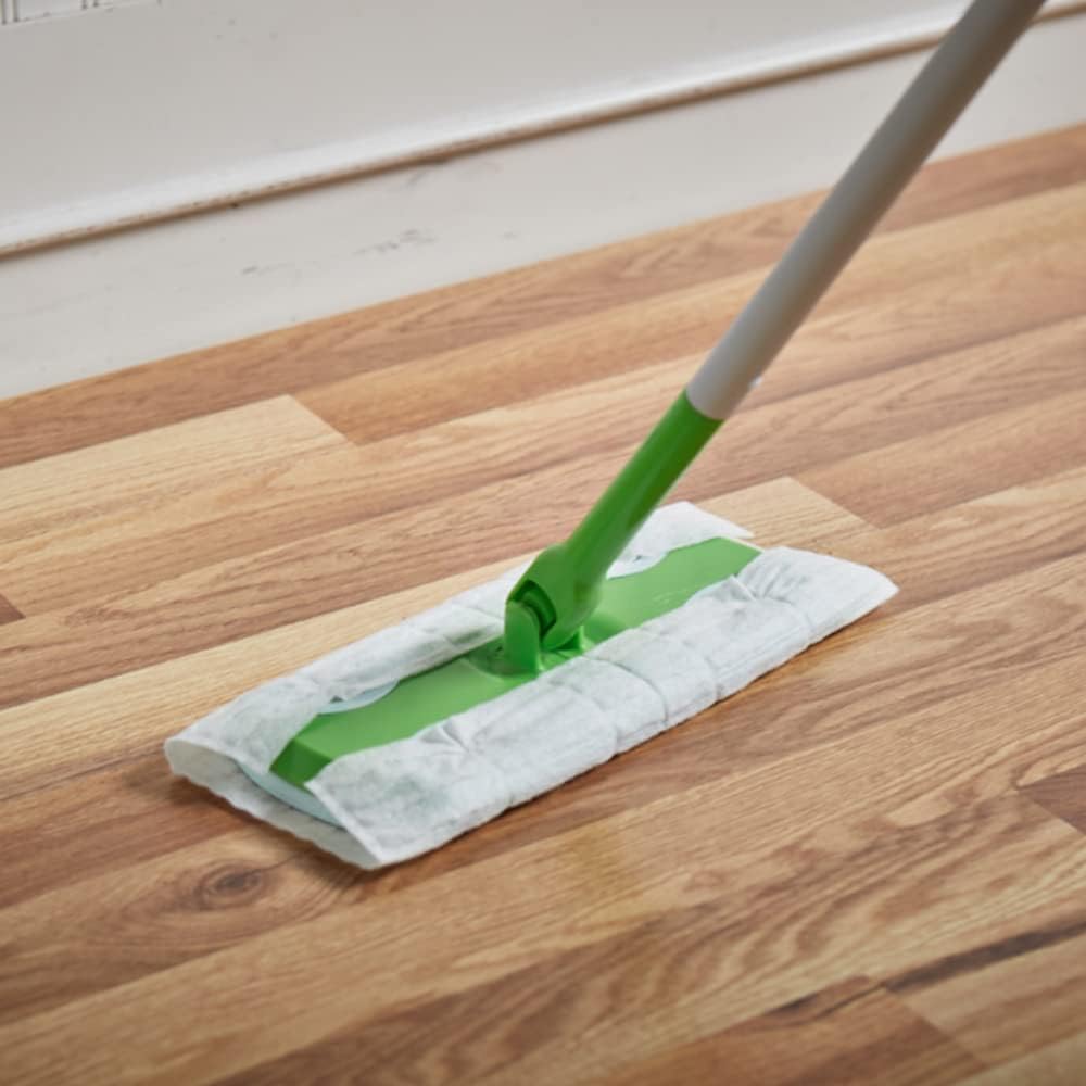 Amazon Basics Dry Sweeping Cloths to Clean Dust, Dirt, Pet Hair, Fits Swiffer Sweeper Mop Heads, 64 Count (Pack of 1)