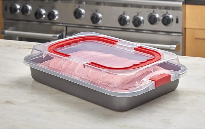 Nifty Solutions Cake Pan & Muffin Pan with Lid, 2 Piece Baking Pans Set - 9 x 13 Cake Pan & 12-Cup Muffin Pan, Non-Stick Pans, Kitchen Bakeware, Dishwasher Safe
