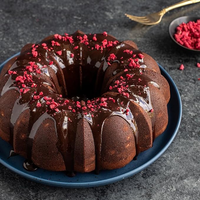 Nordic Ware Anniversary Bundt, 15 Cup, Silver