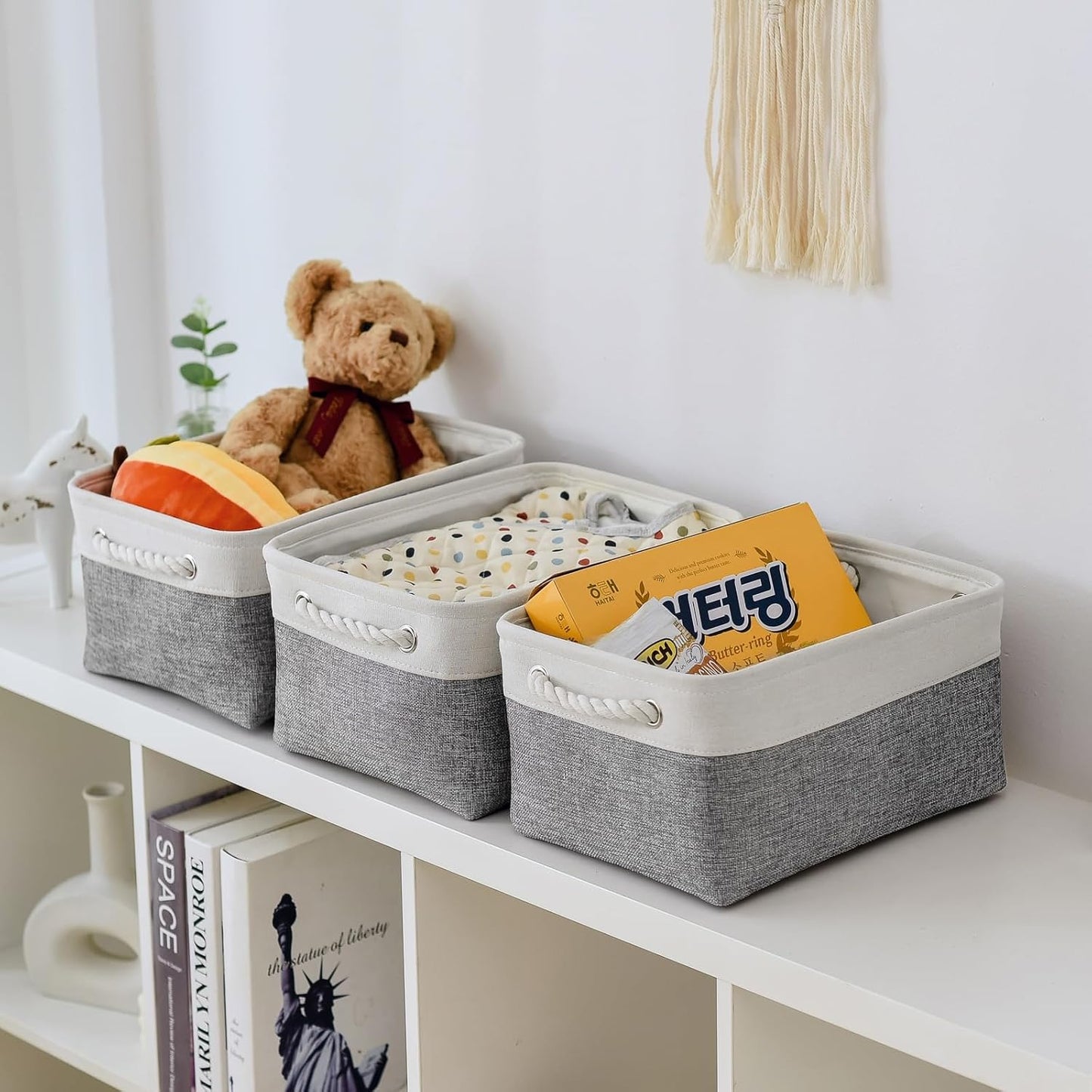 TheWarmHome Organization and Storage Basket for Shelves - 1 Pack 14x10x6.7 inch Collapsible Storage Bins, Fabric Storage Cubes for Closet Organizer Toy Gift Cloth (White & Grey)