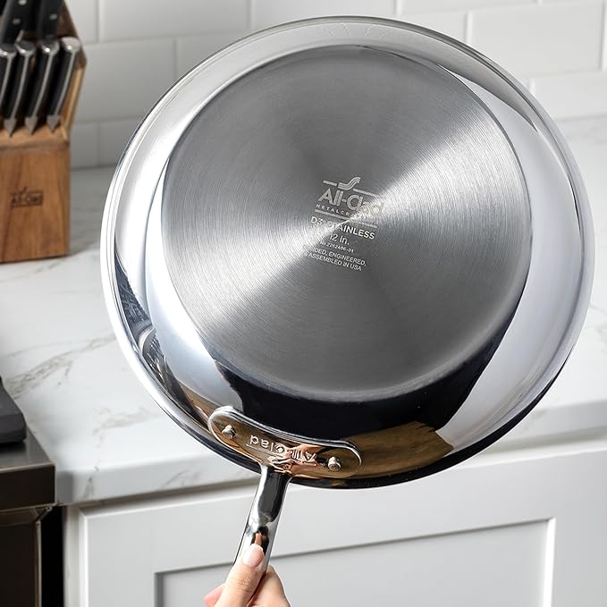 All-Clad D3 3-Ply Stainless Steel Sauce Pan with Lid 3 Quart, Induction, Oven Broiler Safe 600F, Multipurpose, Compatible w/ All Cooktops, For Restaurant or Home Kitchen, Pots & Pans, Cookware, Silver